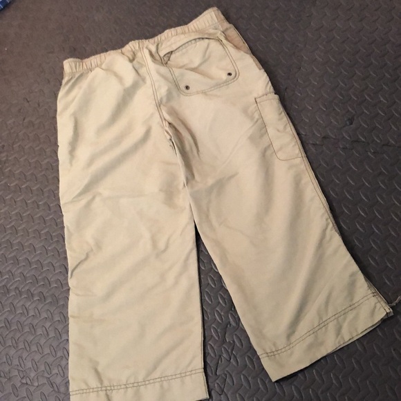 EDDIE Bauer women’s nylon khaki Capri pants. EUC! - Picture 6 of 7